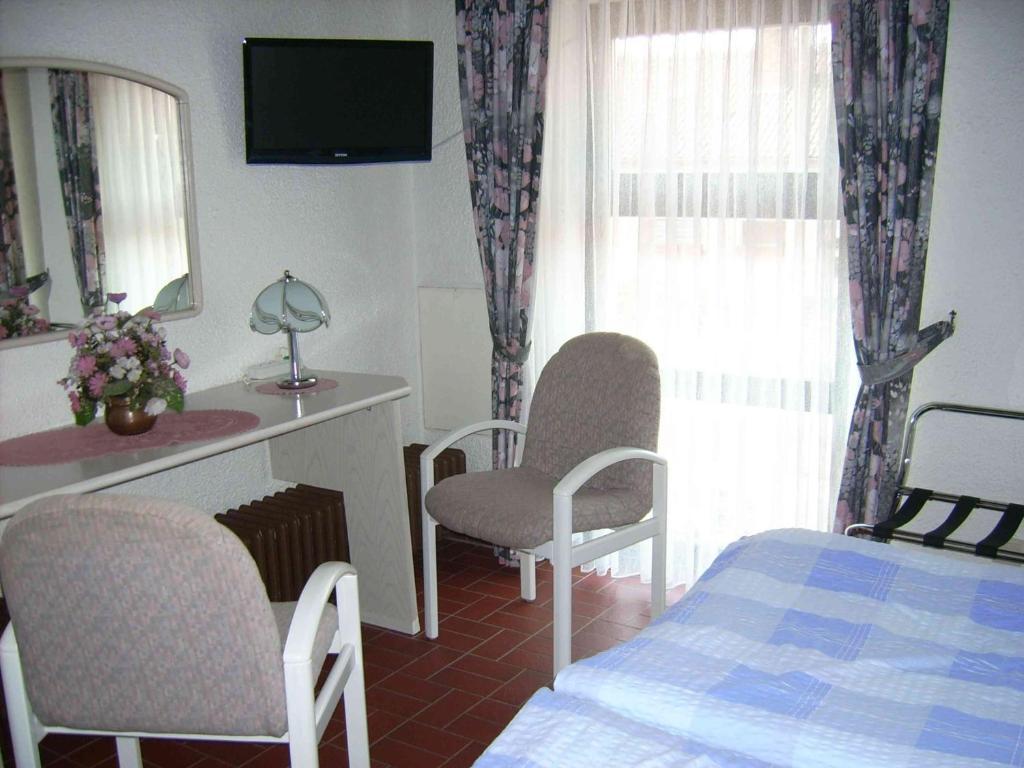 Gaestehaus Hochrhoenblick Schonau an der Brend Phòng bức ảnh