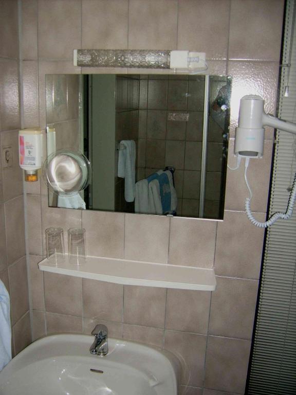 Gaestehaus Hochrhoenblick Schonau an der Brend Ngoại thất bức ảnh
