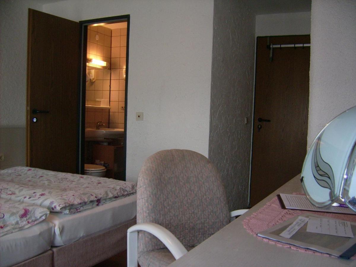 Gaestehaus Hochrhoenblick Schonau an der Brend Phòng bức ảnh
